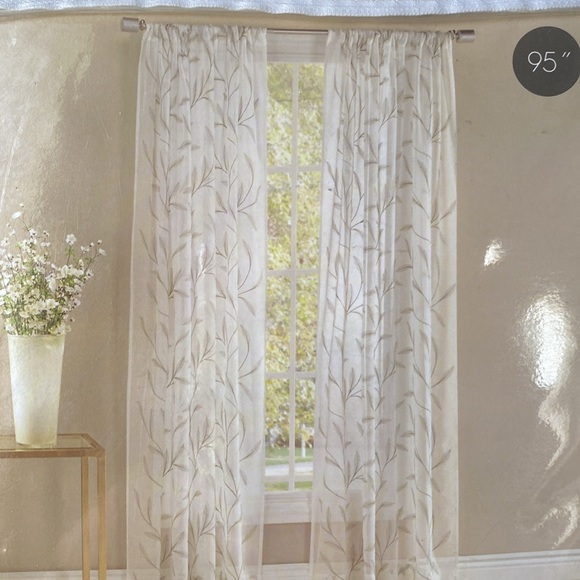 Voile Sheer Curtain Panels Leaf Botanical Embroidery White and Green 52โ x 95โ - Picture 1 of 10